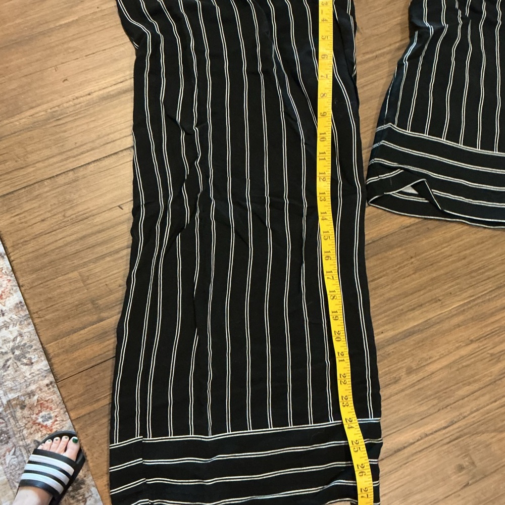 LOFT Wide Leg, Light Weight Pants - Picture 9 of 9